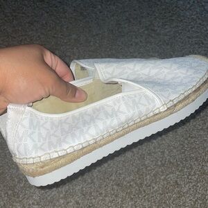 iam selling these MK shoes for $60